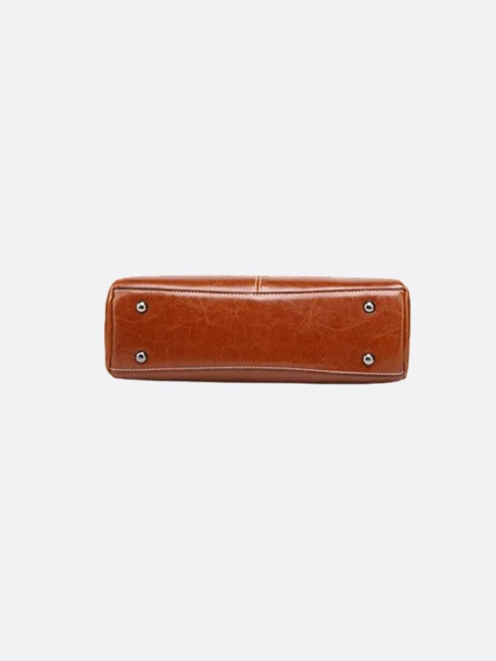 bolso de cuero de época 